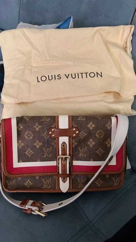 bora louis vuitton